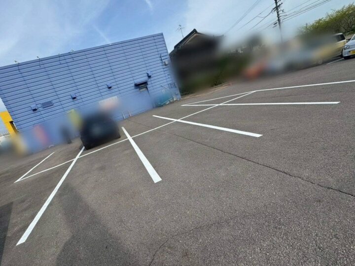 各務原市A様　共用駐車場の駐車場の区画ライン引き工事✨