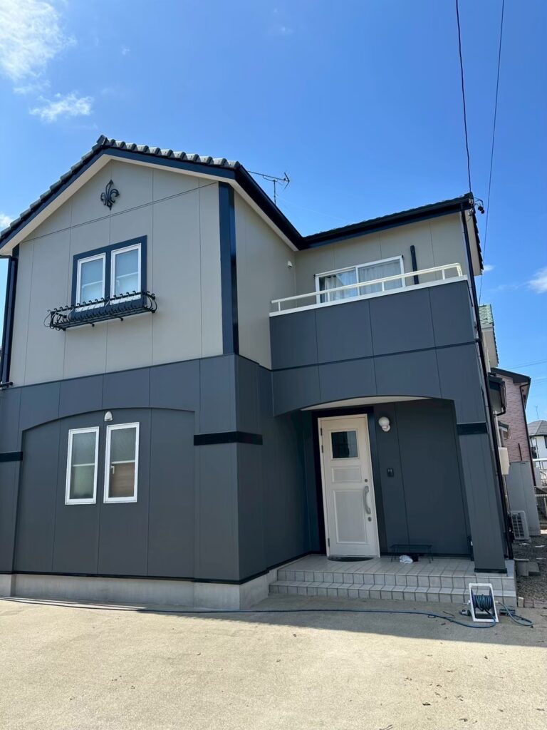 関市K様邸　ホームページからお問い合わせをいただき、火災保険の申請をサポートした結果、20万円の給付が決定。保険を活用して外壁補修と外壁塗装工事着工致しました✨