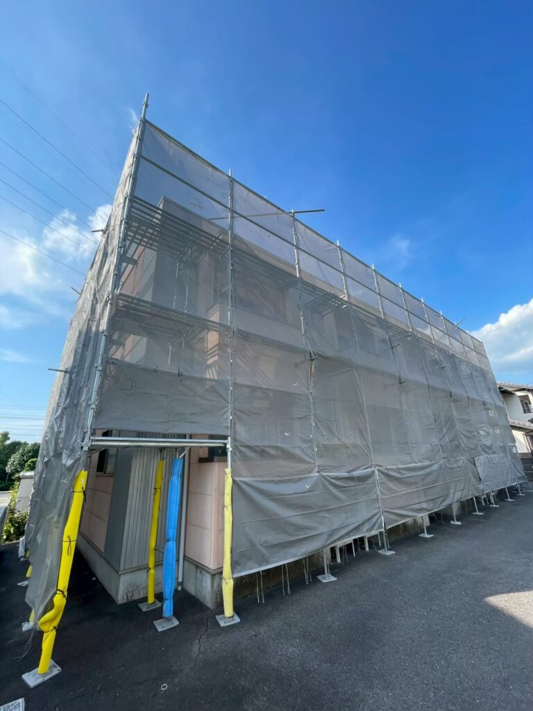 可児市I様アパートT　美濃加茂市のアパートに続き２棟目のアパート外壁塗装工事着工致しました✨
