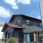 各務原市K様邸　築21年のお住まい。外壁のチョーキングやコーキングの劣化が見られたため、外壁塗装工事及び屋根塗装工事✨